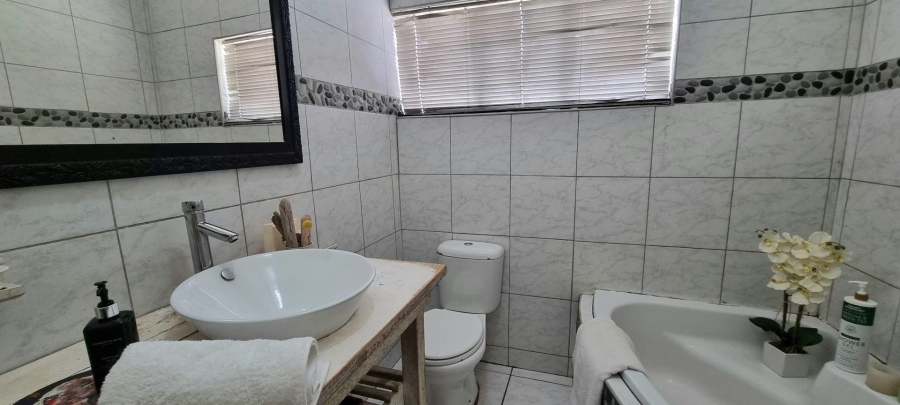 3 Bedroom Property for Sale in Bayswater Free State